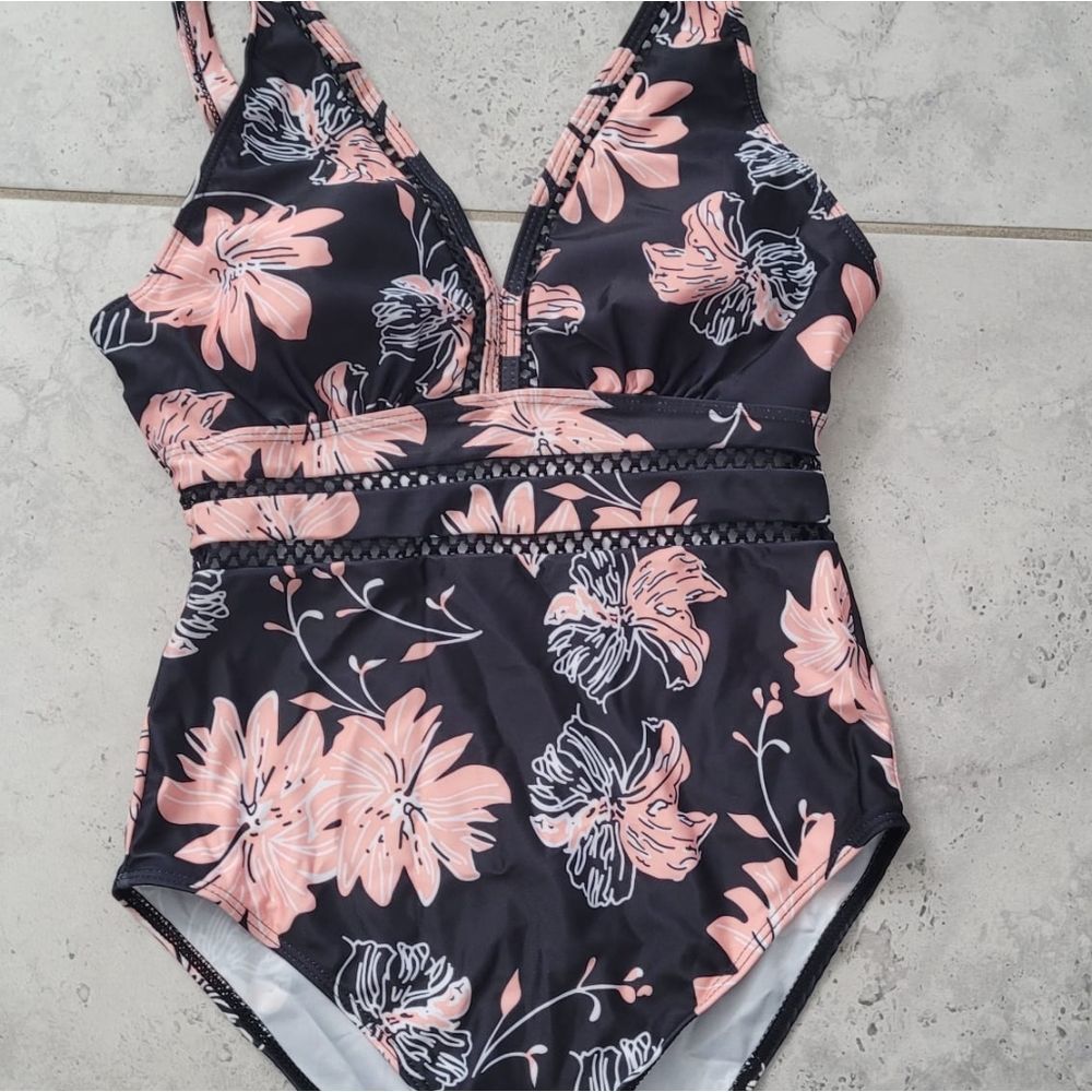 Plus size vintage floral woman swim suit top quality bathing suit v-neck over si - Picture 8 of 8